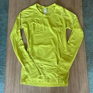 Lululemon serpentine yellow swiftly